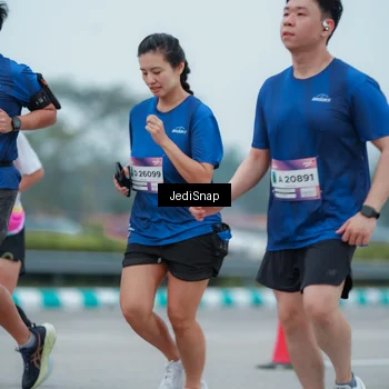 Runner Photo 7520620