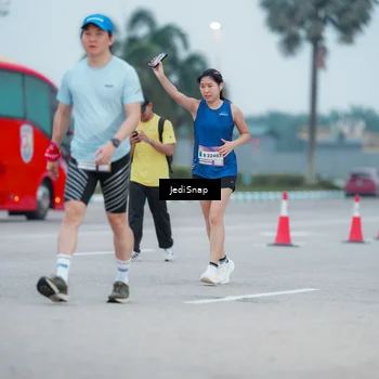 Runner Photo 7520632
