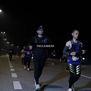 Runner Photo 7520647