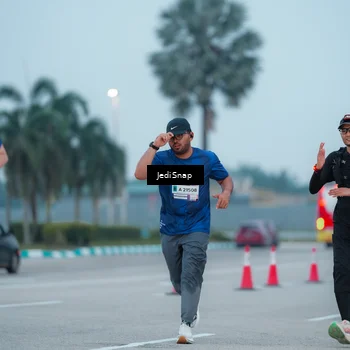 Runner Photo 7520657