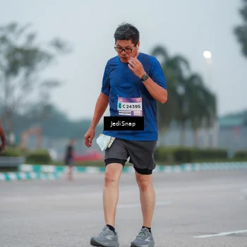 Runner Photo 7520669