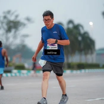 Runner Photo 7520671