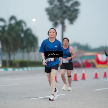 Runner Photo 7520677