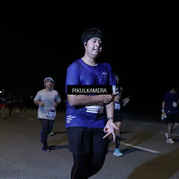 Runner Photo 7520686