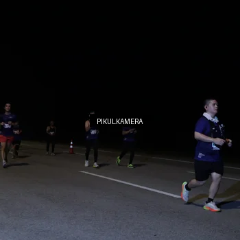 Runner Photo 7520699