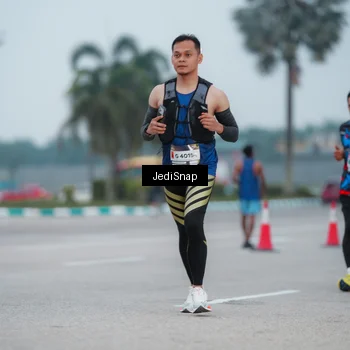 Runner Photo 7520705