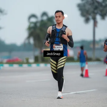 Runner Photo 7520712