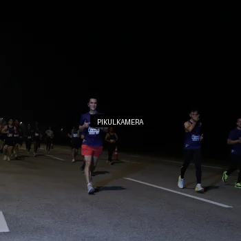 Runner Photo 7520714