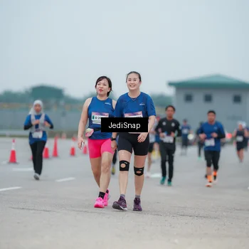 Runner Photo 7520722