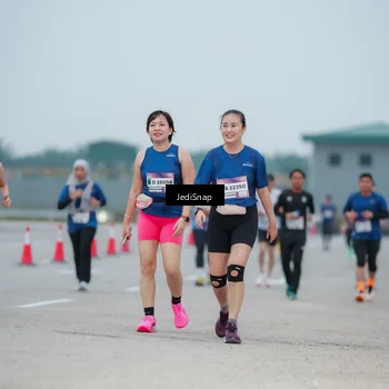Runner Photo 7520729