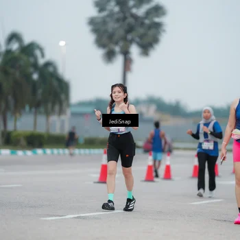 Runner Photo 7520730