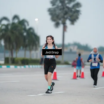 Runner Photo 7520739