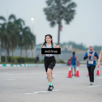 Runner Photo 7520740