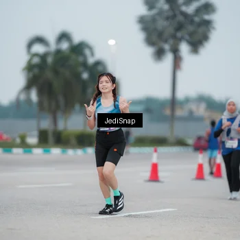 Runner Photo 7520771