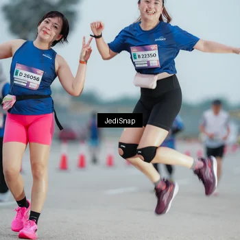 Runner Photo 7520775