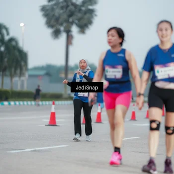 Runner Photo 7520778