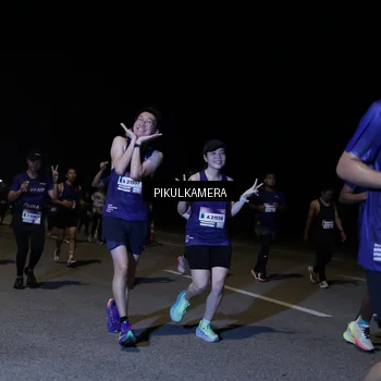Runner Photo 7520784