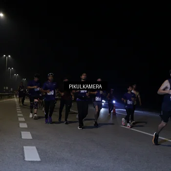 Runner Photo 7520806