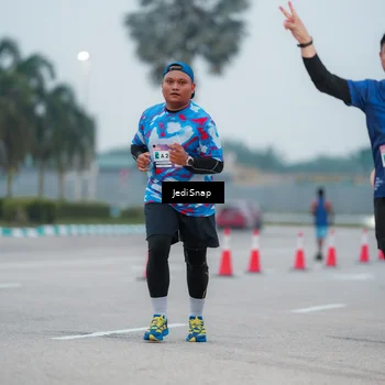 Runner Photo 7520808