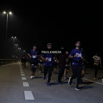 Runner Photo 7520813