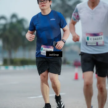 Runner Photo 7520819