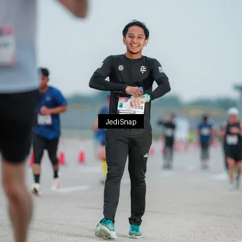 Runner Photo 7520829