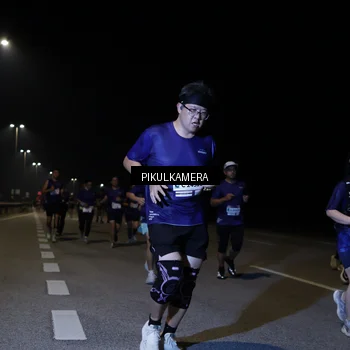Runner Photo 7520832