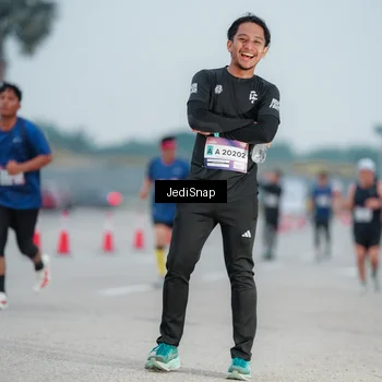 Runner Photo 7520843
