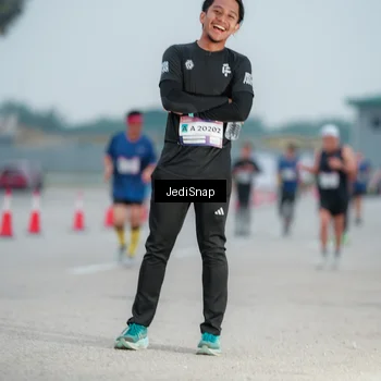 Runner Photo 7520850