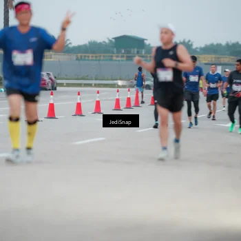 Runner Photo 7520857