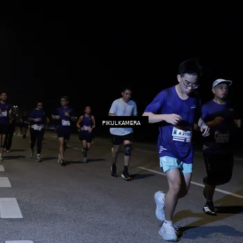 Runner Photo 7520858