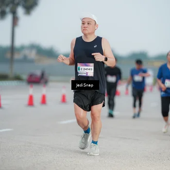 Runner Photo 7520861