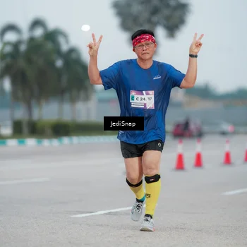 Runner Photo 7520862