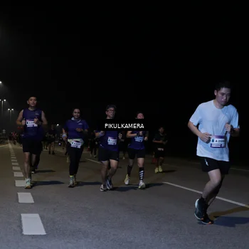 Runner Photo 7520867
