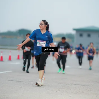 Runner Photo 7520869