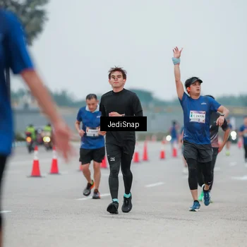 Runner Photo 7520877