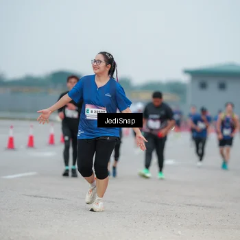 Runner Photo 7520878