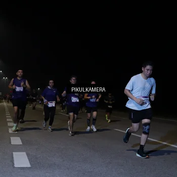 Runner Photo 7520879