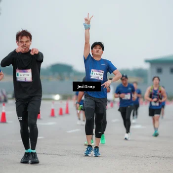 Runner Photo 7520894
