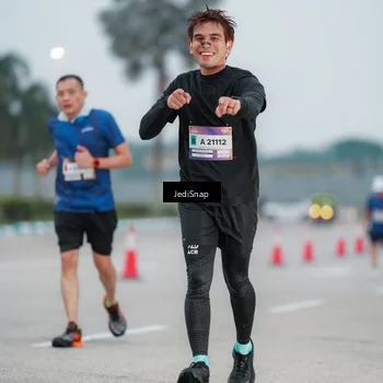 Runner Photo 7520901