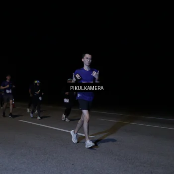 Runner Photo 7520902