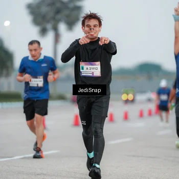 Runner Photo 7520903
