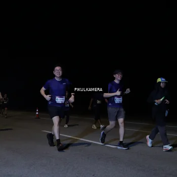 Runner Photo 7520913