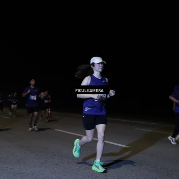 Runner Photo 7520924
