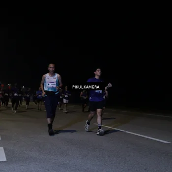 Runner Photo 7520929