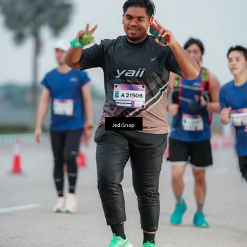 Runner Photo 7520939