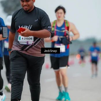 Runner Photo 7520952