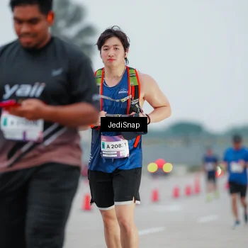 Runner Photo 7520953