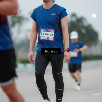 Runner Photo 7520954