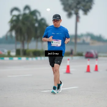 Runner Photo 7520969
